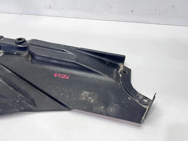OSŁONA PODWOZIA AUDI A4 B6 B7 PRAWY TYŁ 8E0825216R 41/26