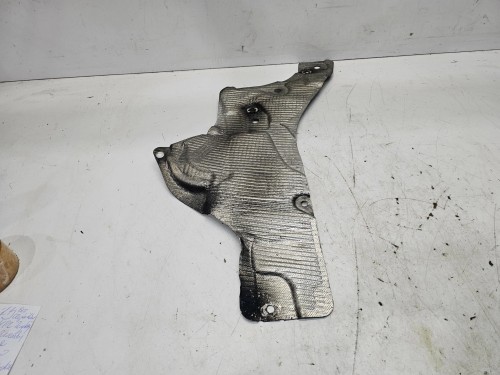 OSŁONA TERMICZNA PODŁUŻNICY PRAWA AUDI A4 B9 8W0804162A