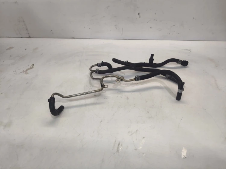 PRZEWODY PRZELEWY PALIWA AUDI 2.0 TDI A1 A3 A4 A5 03L201360AD KOMPLET