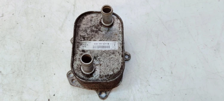 CHŁODNICA OLEJU AUDI A4 B8 A5 A6 2.0 TDI 03N117021B