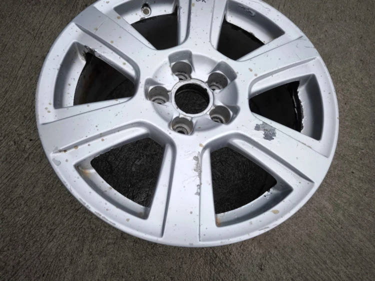 FELGA ALUMINIOWA AUDI VW SEAT SKODA 8.0J R17 ET38 8R0601025 Z*36* OK