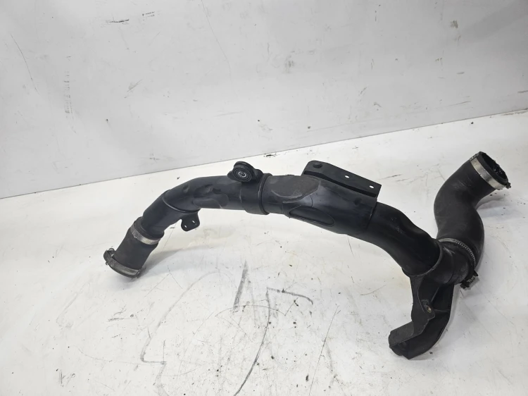 PRZEWÓD RURA WĄŻ INTERCOOLERA AUDI VOLKSWAGEN SEAT SKODA 2.0 TDI 5N0145840K
