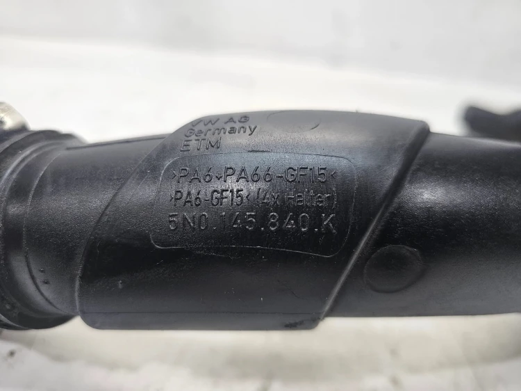 PRZEWÓD RURA WĄŻ INTERCOOLERA AUDI VOLKSWAGEN SEAT SKODA 2.0 TDI 5N0145840K