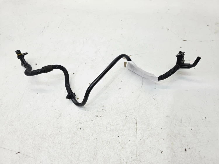 PRZEWÓD PODCIŚNIENIA AUDI A4 B9 A5 8W 04L129456D 1/26