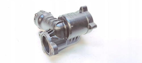 OBUDOWA TERMOSTATU AUDI A4 B9 A5 2.0 TDI 04L121111H