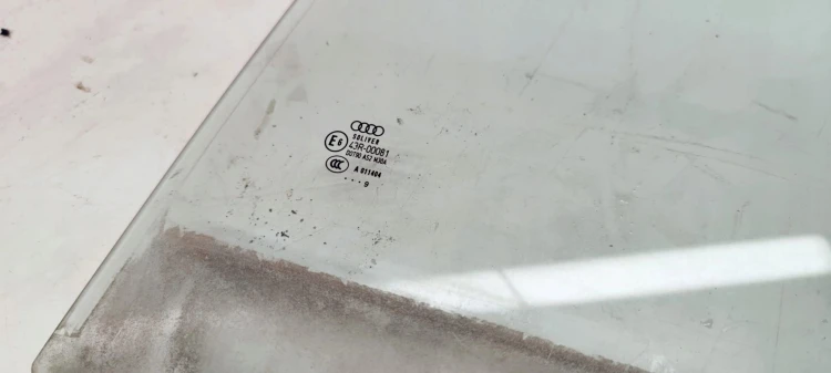 SZYBA DRZWI LEWY TYŁ AUDI A6 C6 4F9 LIFT 2009R
