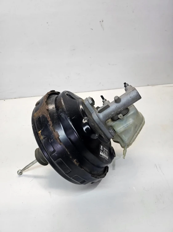 SERWO POMPA HAMULCOWA AUDI Q7 4L 7L8612101A