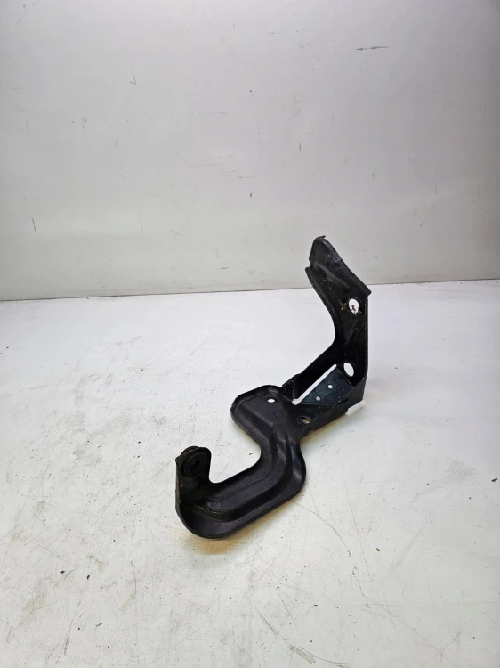 MOCOWANIE INTERCOOLERA PRAWE AUDI A6 C6 4F0145814G
