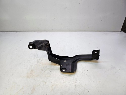 MOCOWANIE INTERCOOLERA PRAWE AUDI A6 C6 4F0145814G