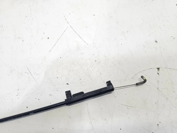 LINKA OTWIERANIA MASKI AUDI Q5 8R 8R1823531