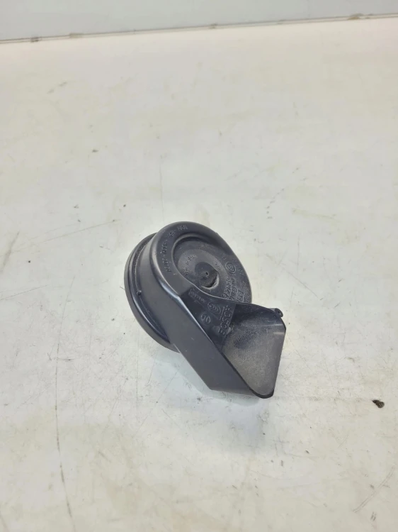 KLAKSON SYGNAŁ LOW AUDI A4 B8 A5 8T Q5 LIFT 8T0951223B