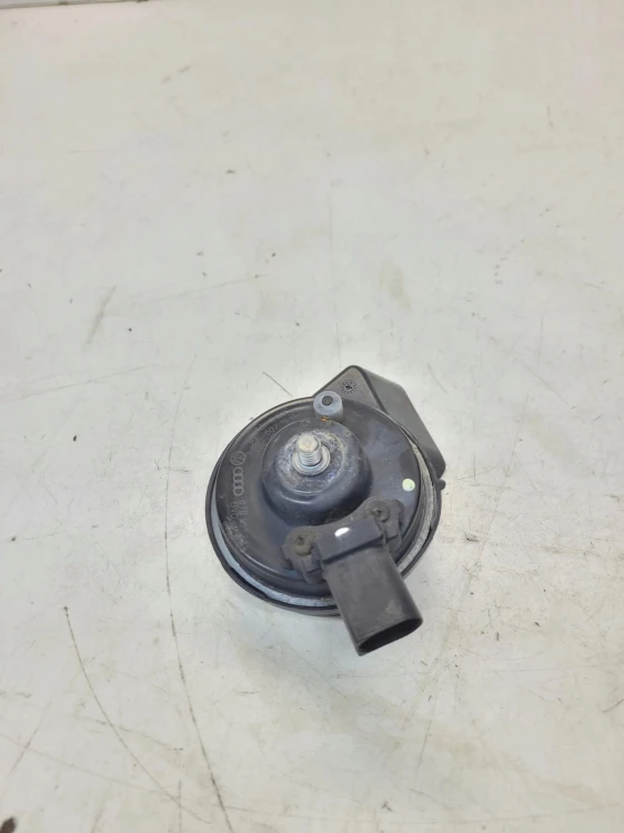 KLAKSON SYGNAŁ LOW AUDI A4 B8 A5 8T Q5 LIFT 8T0951223B