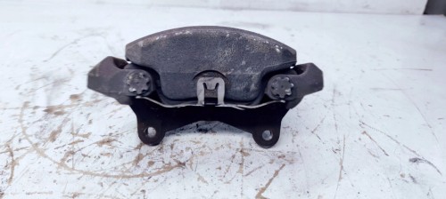 ZACISK HAMULCOWY LEWY PRZÓD AUDI A4 A5 Q5 8R0106F