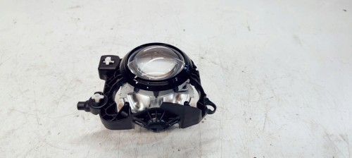 SOCZEWKA REFLEKTORA BI XENON PRAWA AUDI A3 8P 16686205 EU