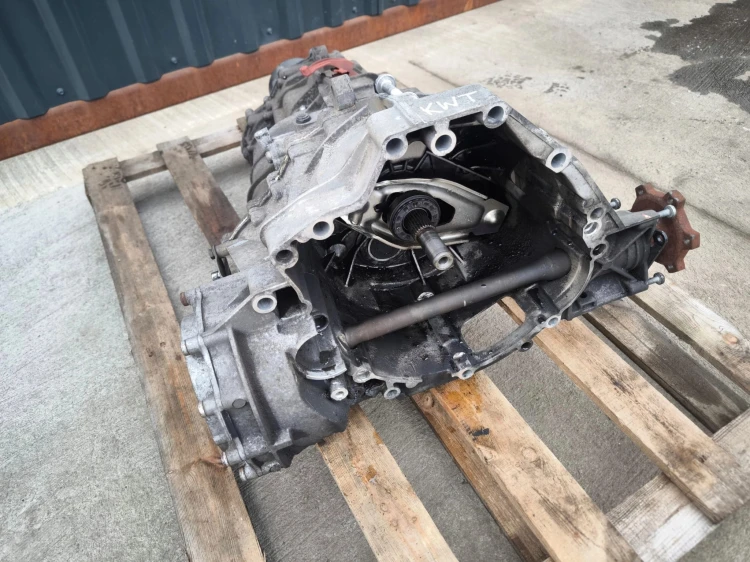 SKRZYNIA BIEGÓW AUDI Q5 8R 2.0 TDI KWT QUATTRO MANUALNA ORYGINAŁ !!! *1*