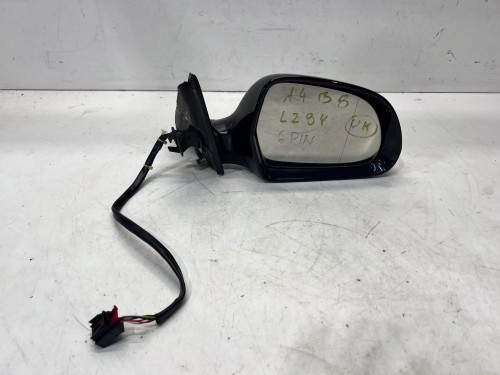 LUSTERKO ZEWNĘTRZNE PRAWE AUDI A4 B8 LZ9Y UK 6 PIN