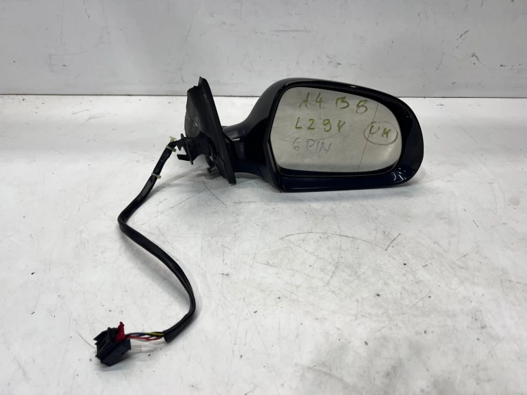 LUSTERKO ZEWNĘTRZNE PRAWE AUDI A4 B8 LZ9Y UK 6 PIN
