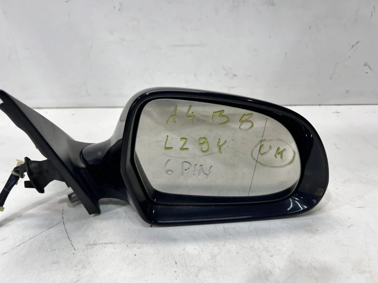 LUSTERKO ZEWNĘTRZNE PRAWE AUDI A4 B8 LZ9Y UK 6 PIN