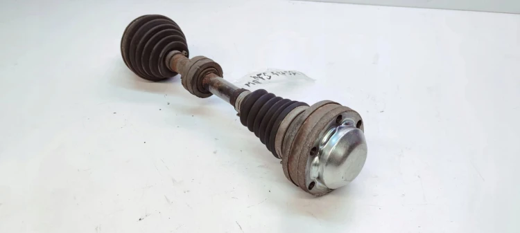 PÓŁOŚ LEWA KRÓTKA AUDI A3 8V VOLKSWAGEN SEAT SKODA 2.0 TDI 5Q0407271BM