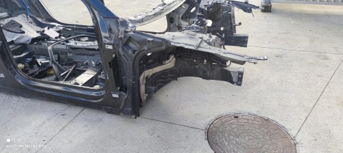 ĆWIARTKA PODŁUŻNICA FARTUCH PRAWY PRZÓD A8 D4 LY8X