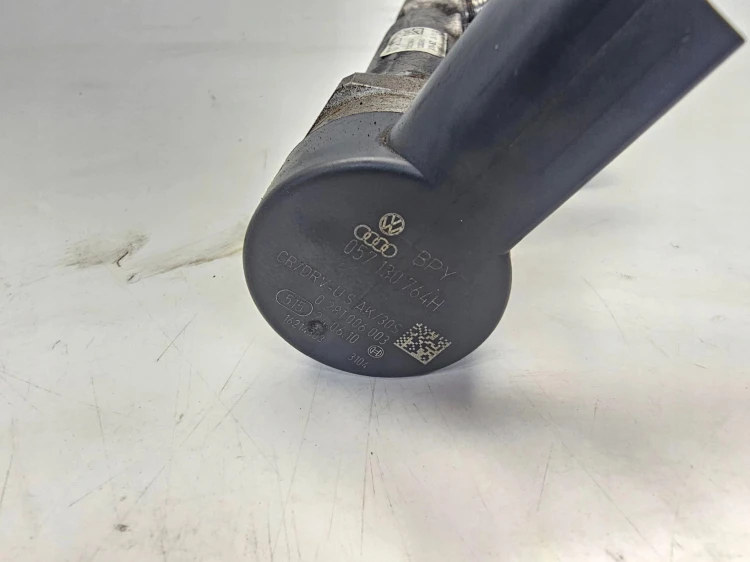 LISTWA CZUJNIK CIŚNIENIA AUDI VW SEAT SKODA 2.0 TDI 03L130089M 057130764H