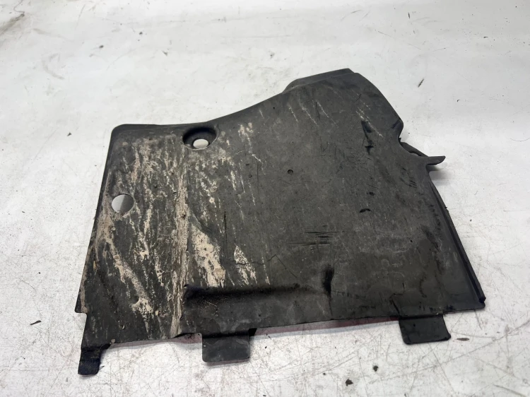 OSŁONA PODWOZIA PRZÓD AUDI A4 B9 8W0825202 54/26