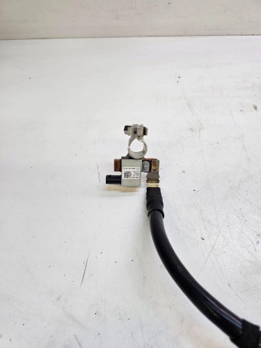 KLEMA MINUSOWA AUDI A4 B9 A5 8W 8W0915181A