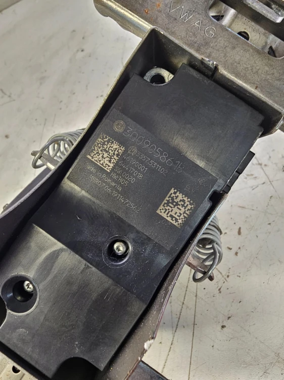 SZTYCA KOLUMNA KIEROWNICZA AUDI Q3 F3 5QB419506N