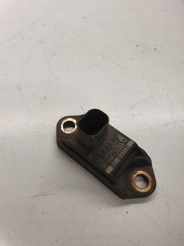 CZUJNIK PRZYSPIESZENIA AUDI A4 A5 A6 4F0907651