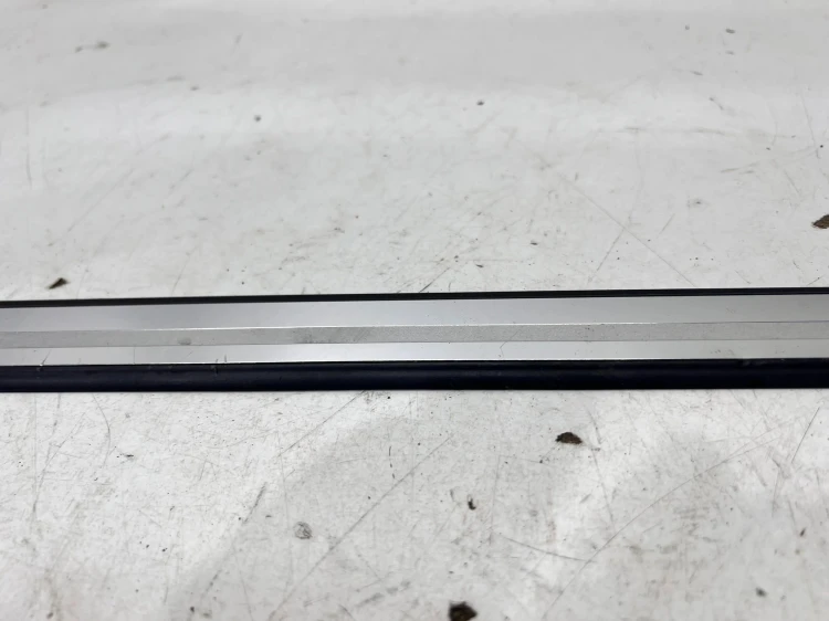 LISTWA PROGOWA LEWA AUDI A3 8V4 8V4853491A 1/26