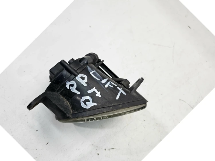 HALOGEN LAMPA PRZECIWMGIELNA PRAWY PRZÓD AUDI Q7 4L LIFT S-LINE 4L0941700E