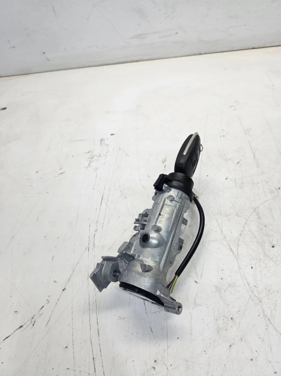 STACYJKA KLUCZYK AUDI VW SEAT SKODA 5Q0905865 1K0905851 8V0837220