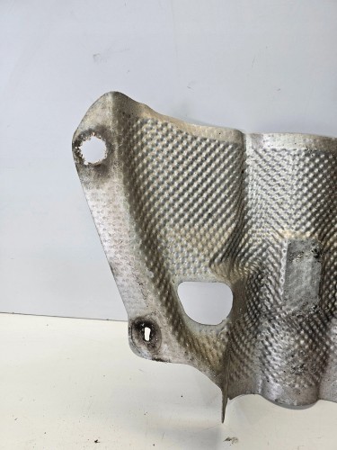 OSŁONA TERMICZNA WYDECHU AUDI A4 A5 8K0521443B