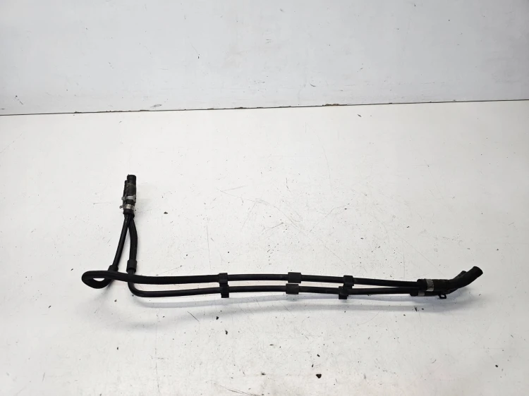 WĄŻ RURA RURKA WODY AUDI A4 A5 2.0 TDI 04L122157BJ