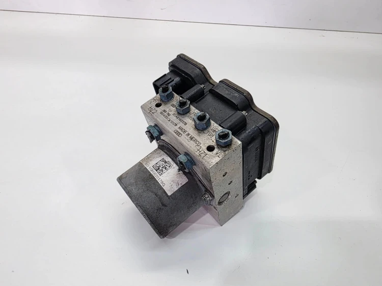 POMPA HAMULCOWA + STEROWNIK ABS ESP AUDI Q5 FY 80A907379B 80A614517B