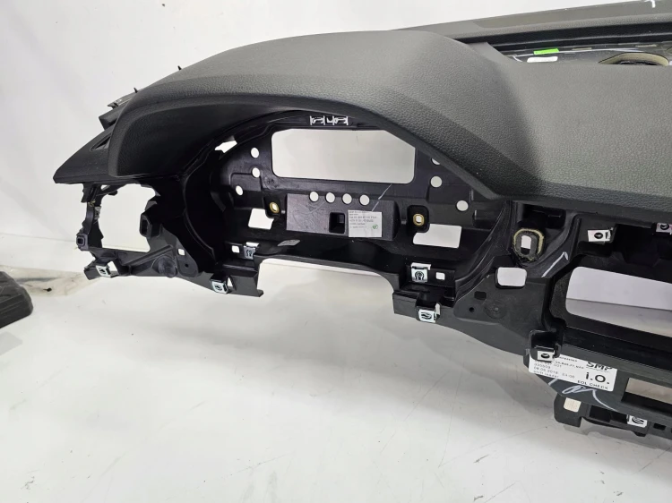 DESKA KONSOLA KOKPIT AUDI Q5 80A FY 80B857001F 24AORYGINAŁ