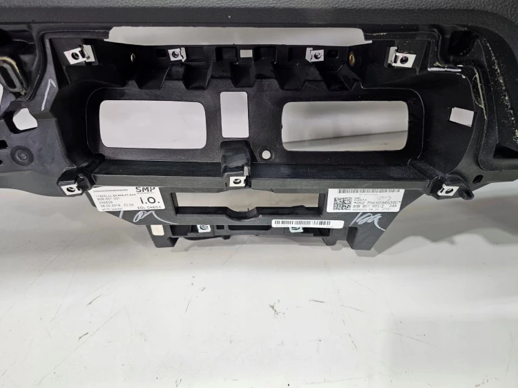 DESKA KONSOLA KOKPIT AUDI Q5 80A FY 80B857001F 24AORYGINAŁ
