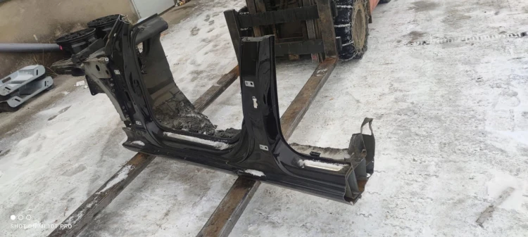 PRÓG PODŁUŻNICA SŁUPEK LEWY AUDI A4 B8 SEDAN AVAN