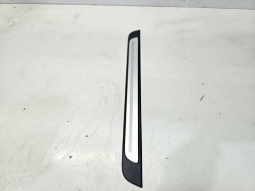 LISTWA PROGOWA LEWA LUB PRAWA AUDI A3 8V4 8V4853491A