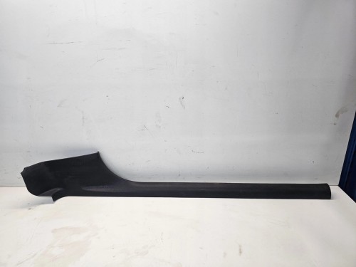 LISTWA OSŁONA PROGU LEWY AUDI A1 8X 3-DRZWI 8X3853371