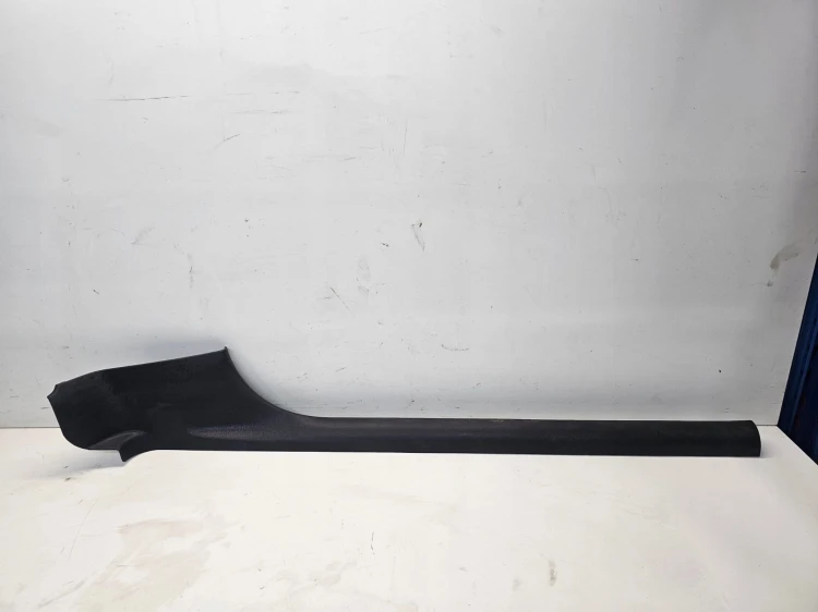 LISTWA OSŁONA PROGU LEWY AUDI A1 8X 3-DRZWI 8X3853371
