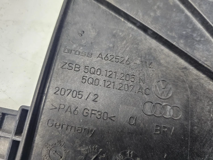 POKRYWA KLAPA PÓŁKA BAGAŻNIKA DACHU AUDI A5 CABRIO 8F0871993B