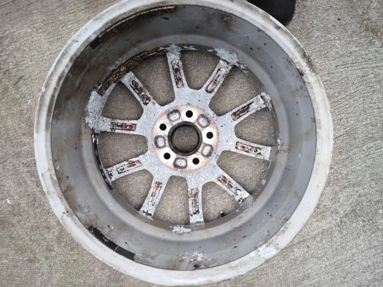 FELGA FELGI KOMPLET AUDI A4 A5 Q5 8.0J ITP R18 ET39 8R0601025C Z*61* OK