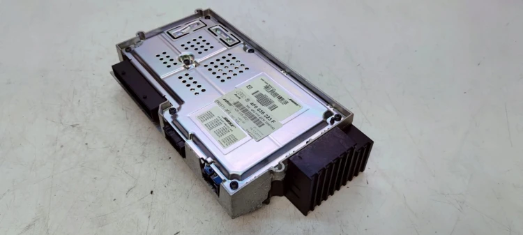 WZMACNIACZ BOSE AUDI A6 C6 4F0035223F 4F0910223F SPRAWNY
