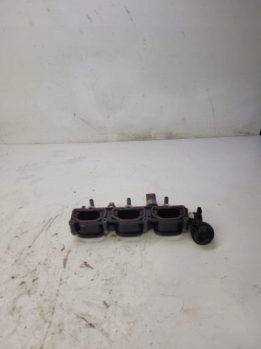 KOLEKTOR SSĄCY AUDI S4 S5 A6 3.0 TFSI 06E133109AB
