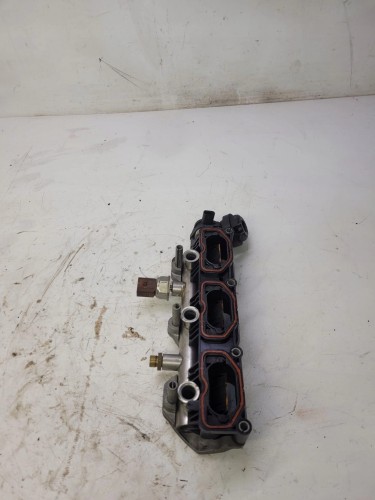 KOLEKTOR SSĄCY AUDI S4 S5 A6 3.0 TFSI 06E133109AB