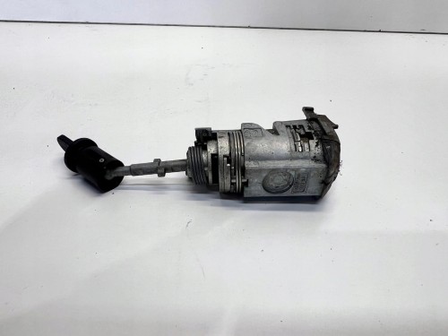 WKŁADKA DRZWI AUDI A5 8T 8T2837168