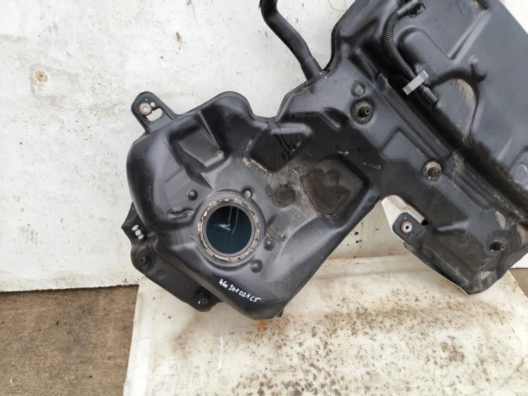 BAK ZBIORNIK PALIWA AUDI A6 C7 LIFT 2.0 TDI 4G0201021CS DIESEL