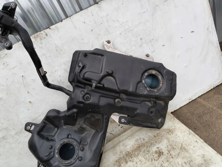 BAK ZBIORNIK PALIWA AUDI A6 C7 LIFT 2.0 TDI 4G0201021CS DIESEL