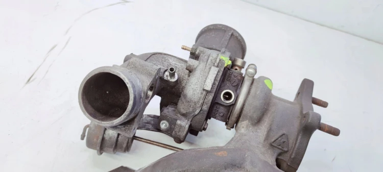 TURBOSPRĘŻARKA AUDI A6 C6 2.0 TFSI 06D145701C